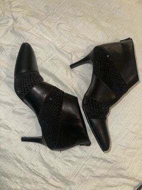 Impo Black Pointed Toe High Heel Ankle Booties with Studded Accents Size 10